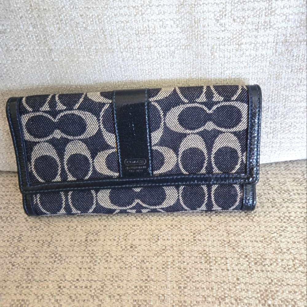 COACH monogram long wallet
